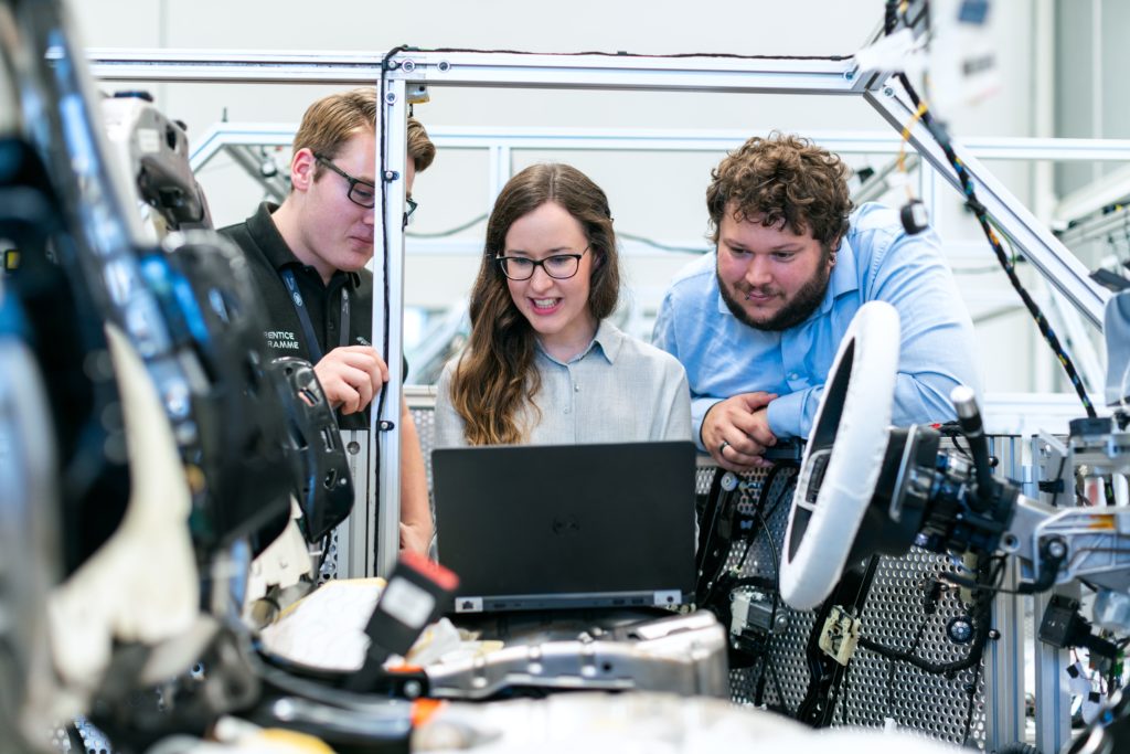 IT implementing internet redundancy at an automotive manufacturer