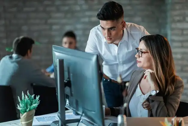 Managed Services vs. In-House IT vs. Augmented Services | The KR Group